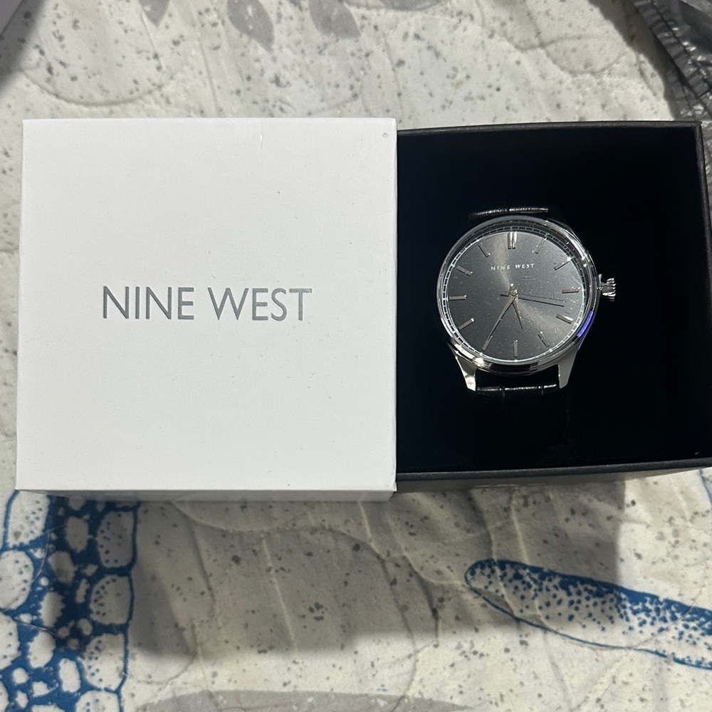 Nine West Men's Silver Watch